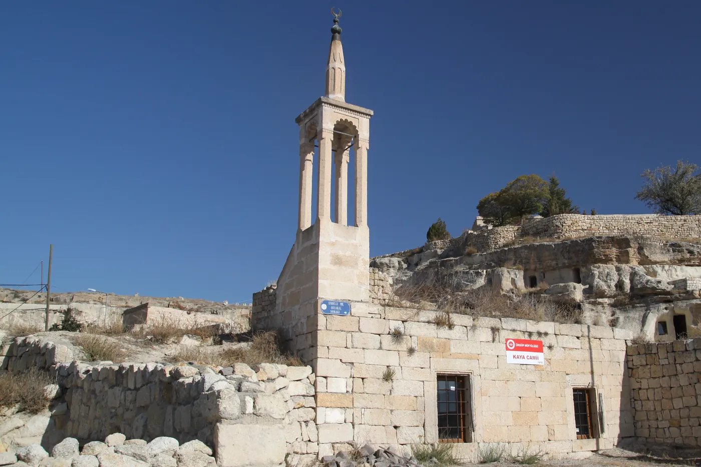 Esbelli Kaya Camii